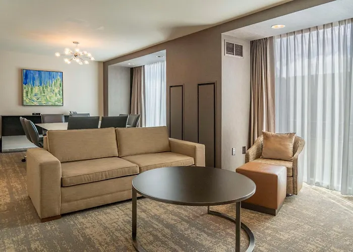 Hilton Downtown 4* Columbus