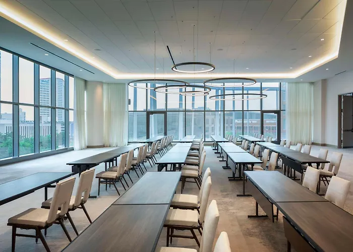Hilton Downtown 4* Columbus