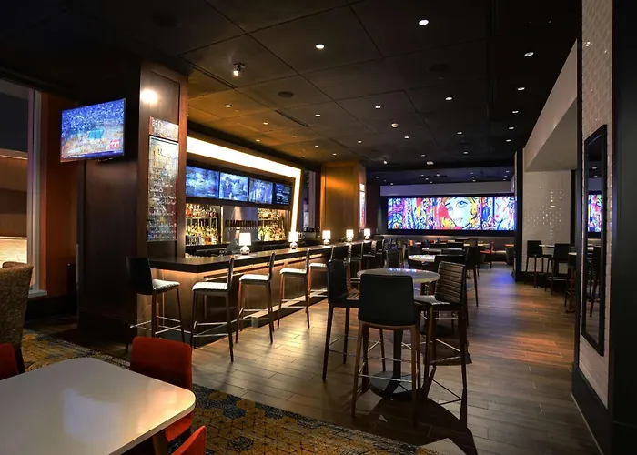Hilton Downtown Hotel 4*