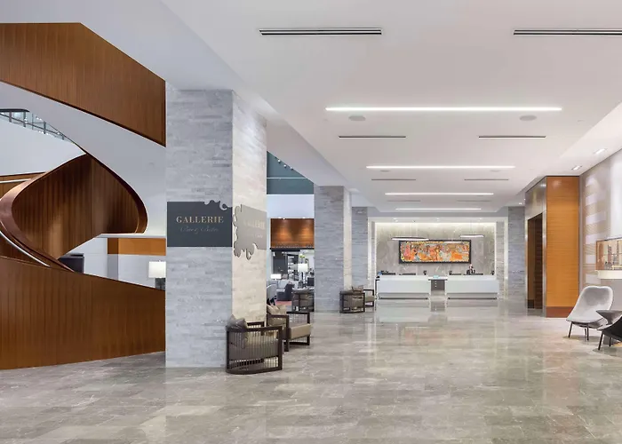 Hilton Downtown Hotel 4*