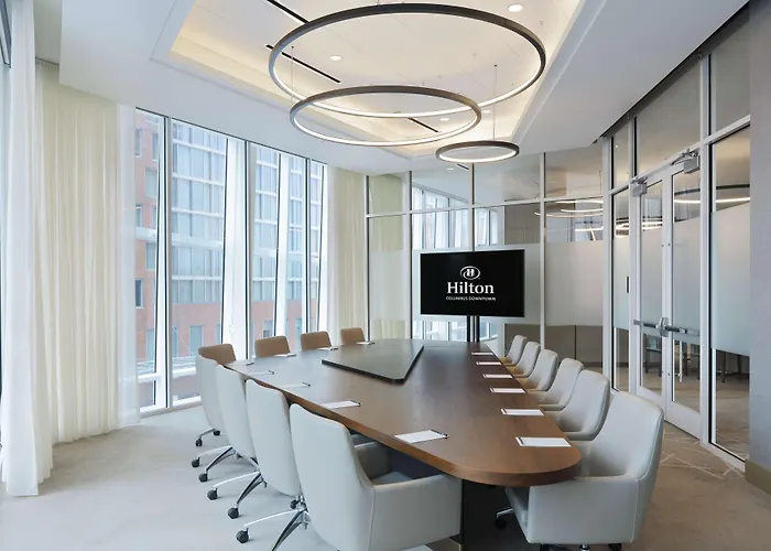 Hotel Hilton Downtown 4*